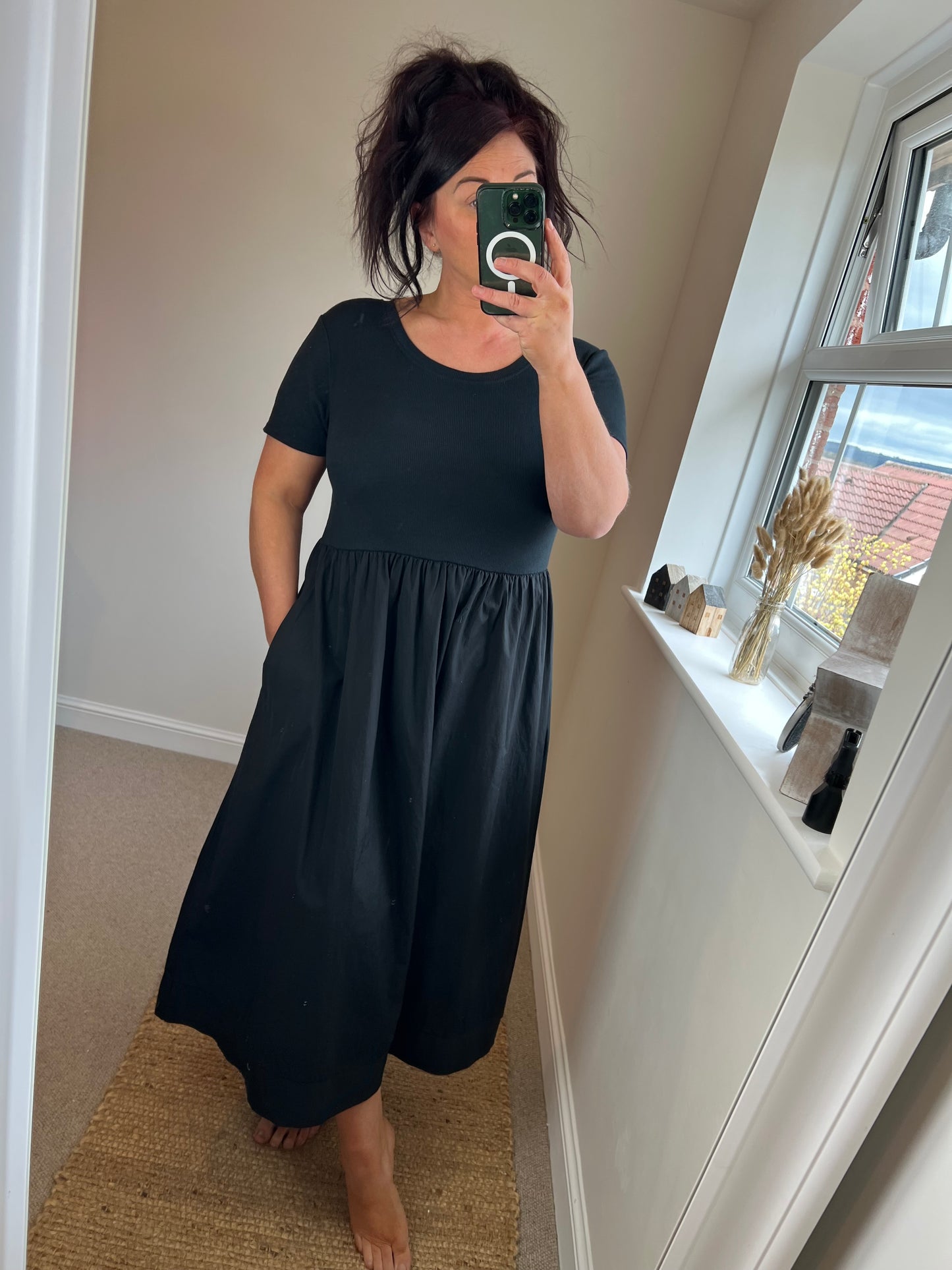 Fit & Flare Midi Dress with Pockets - Black