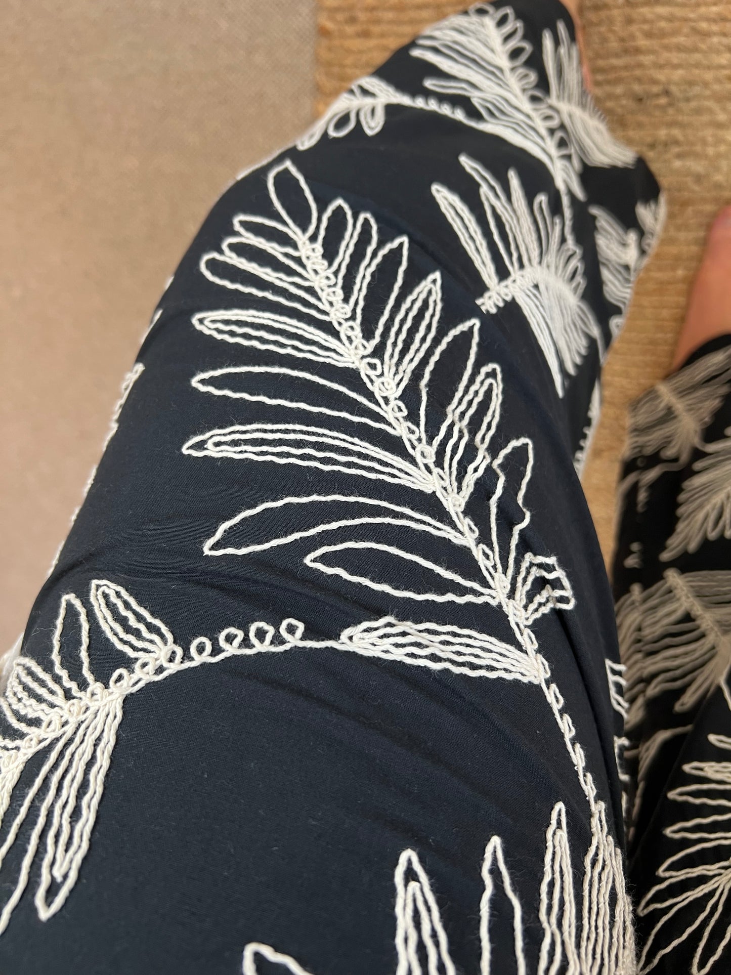 Embroidered Leaf Trousers - Black/Cream
