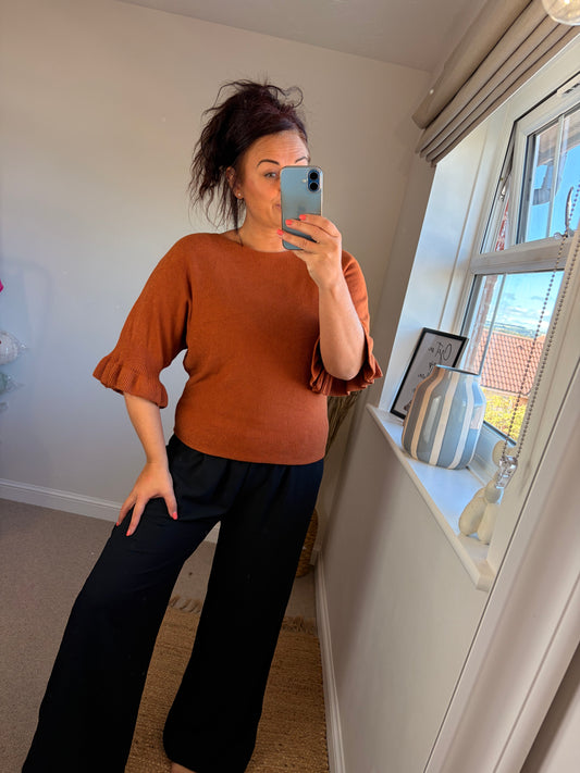 Flute Sleeve Jumper - Rust