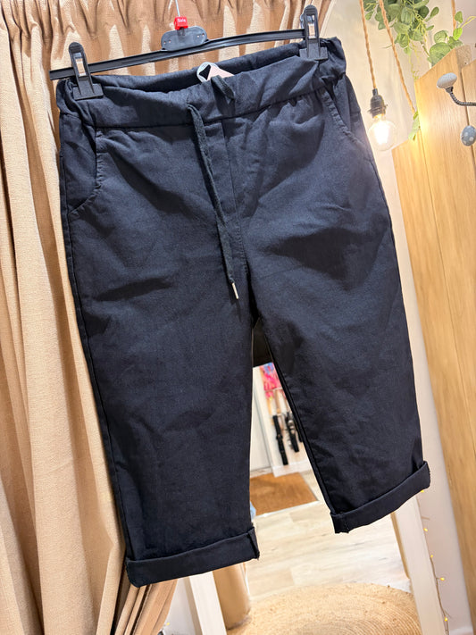 Magic Knee Length Shorts - Black