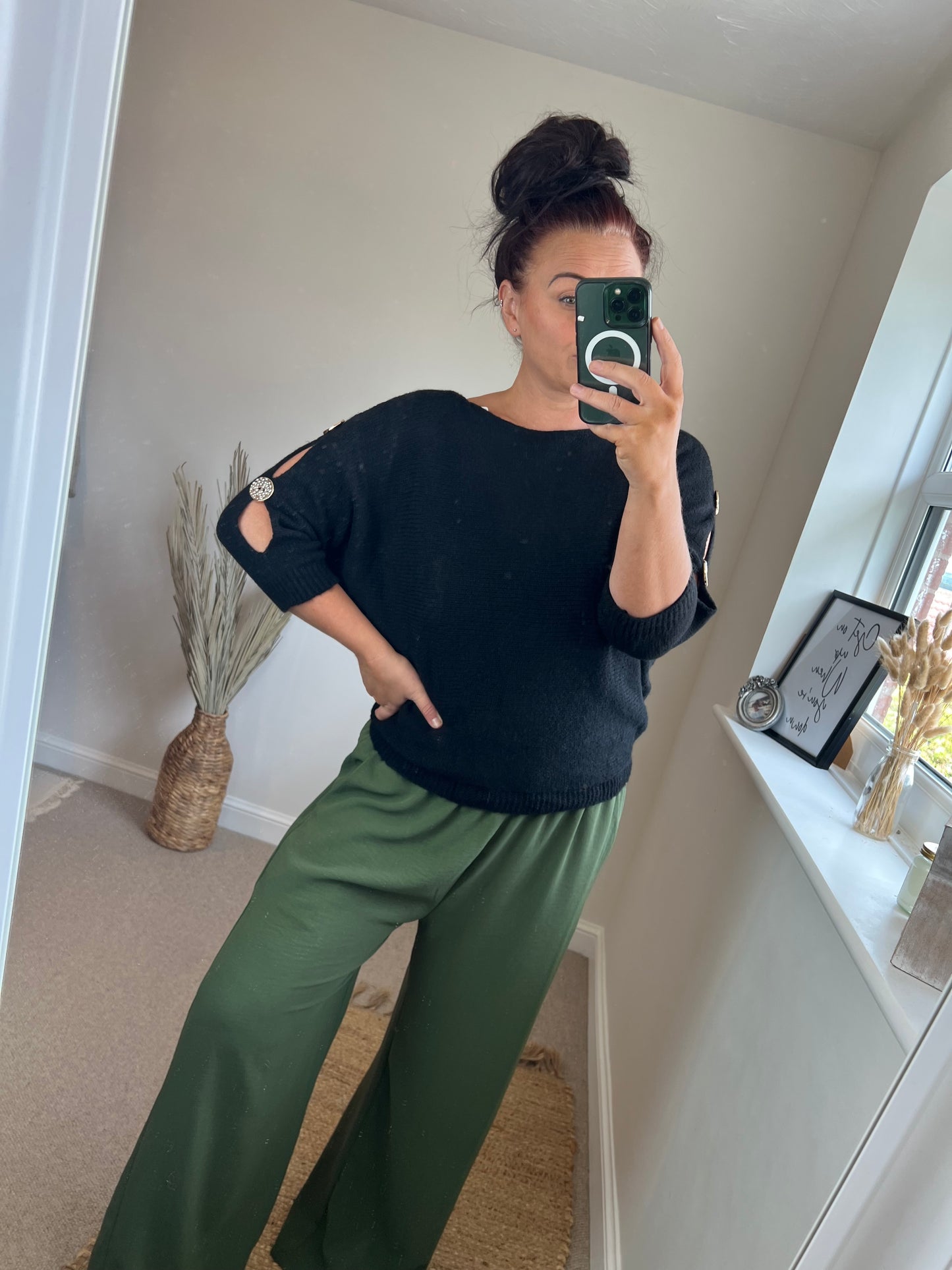 Open Sleeve Jumper - Black