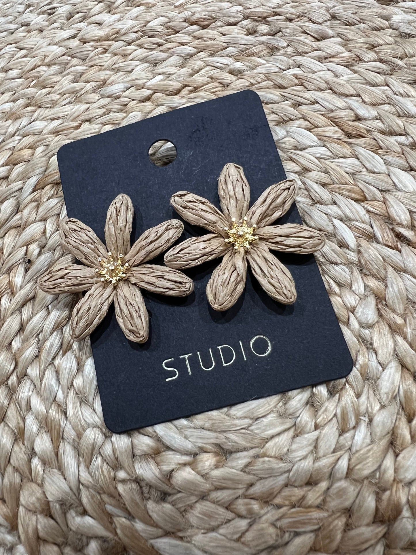Flower Straw Earrings - Beige