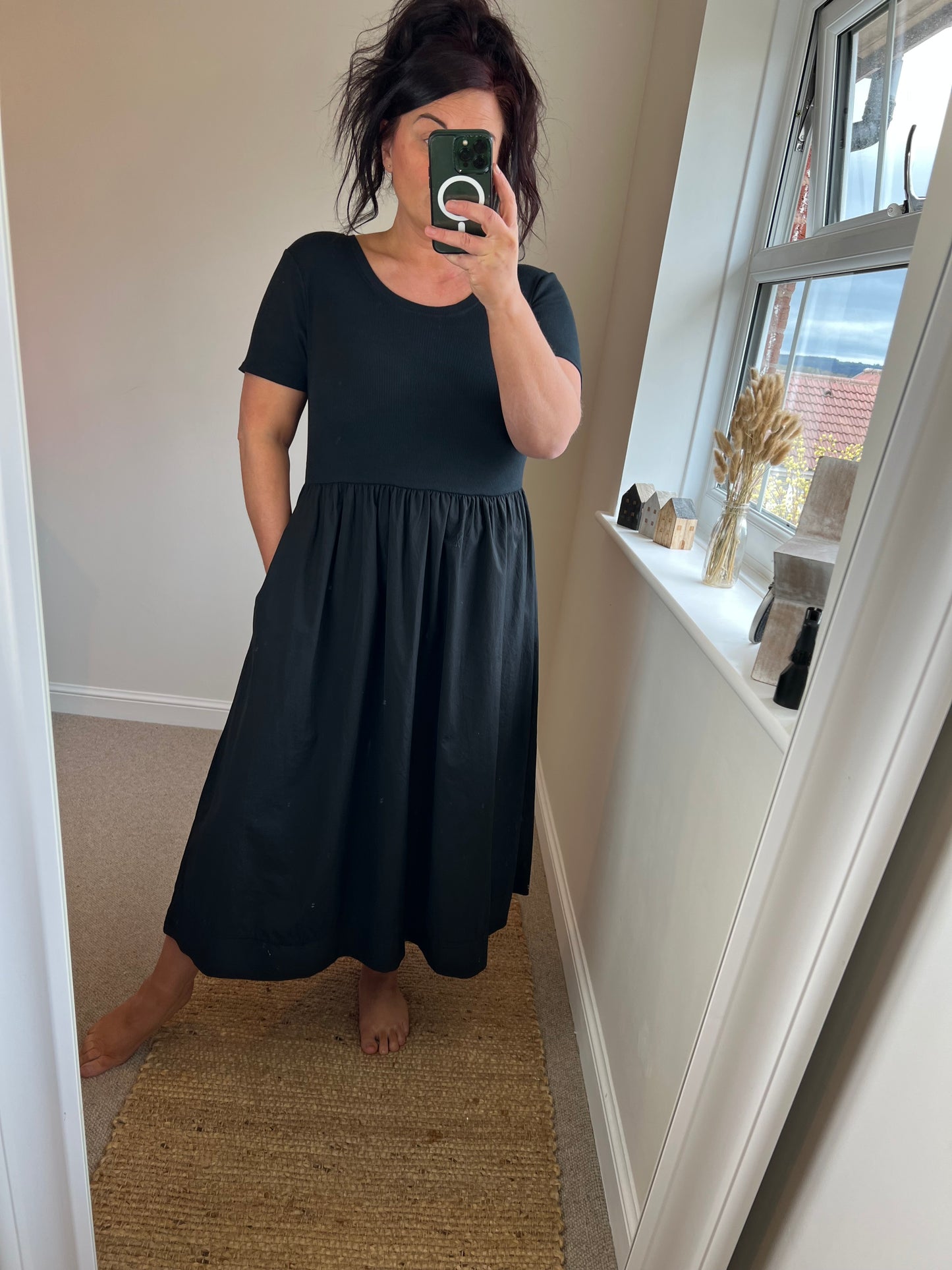 Fit & Flare Midi Dress with Pockets - Black
