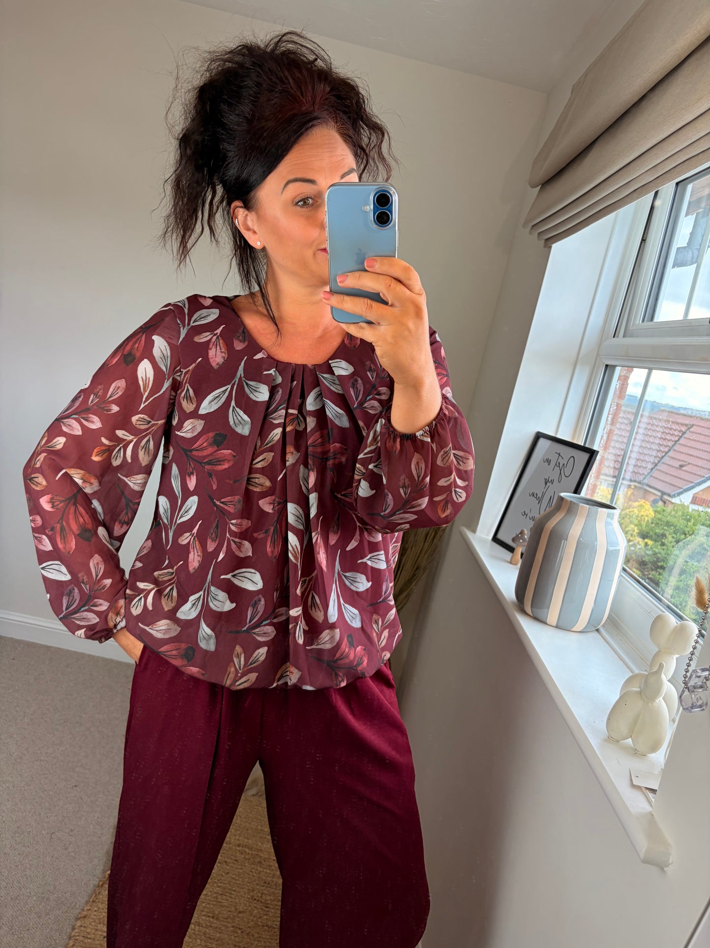 Bubble Hem Leaf Top - Wine