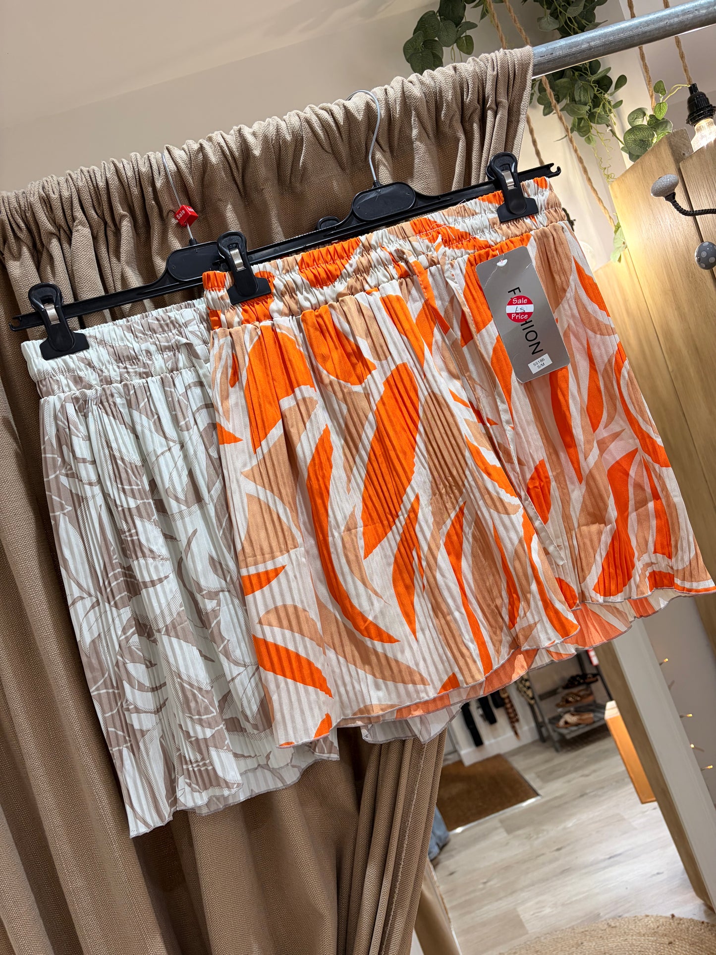 Plisse Print Shorts