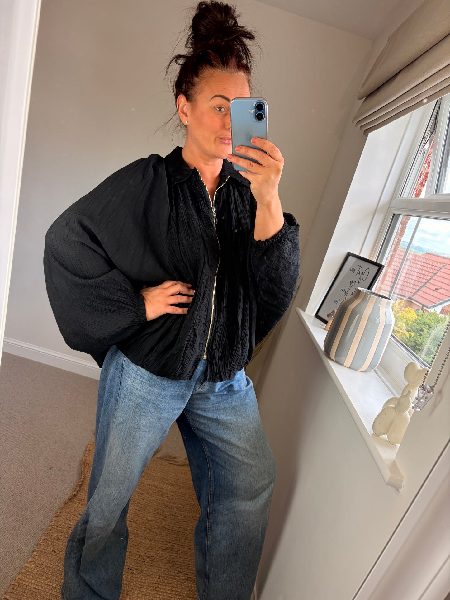 Crinkle Puff Jacket - Black