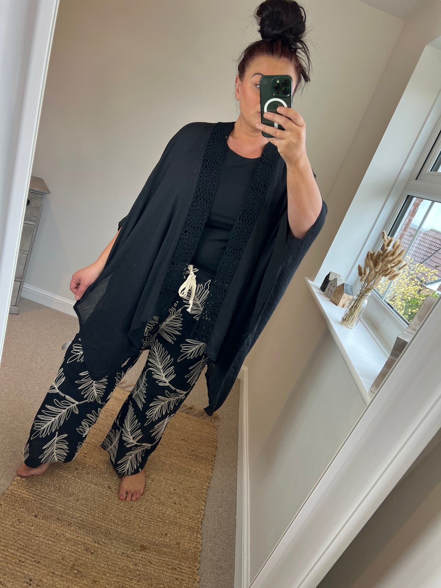 Embroidered Leaf Trousers - Black/Cream