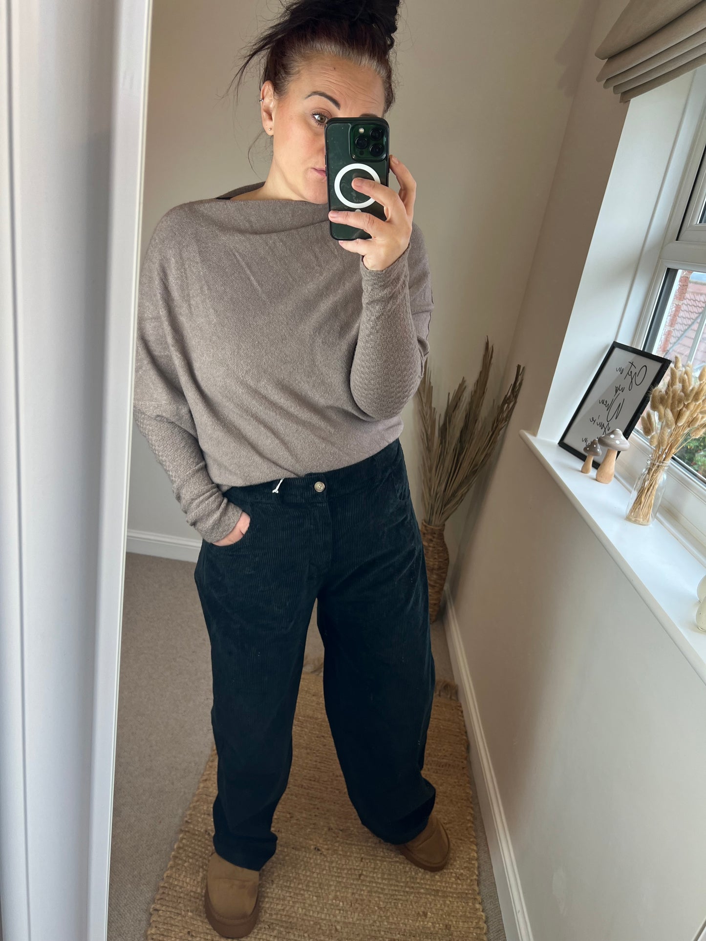 Barrel Leg Chunky Cord Trousers - Black