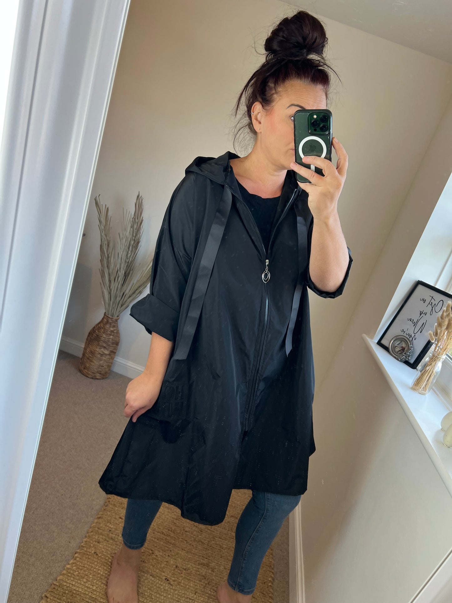 Light Weigh Mac - Black