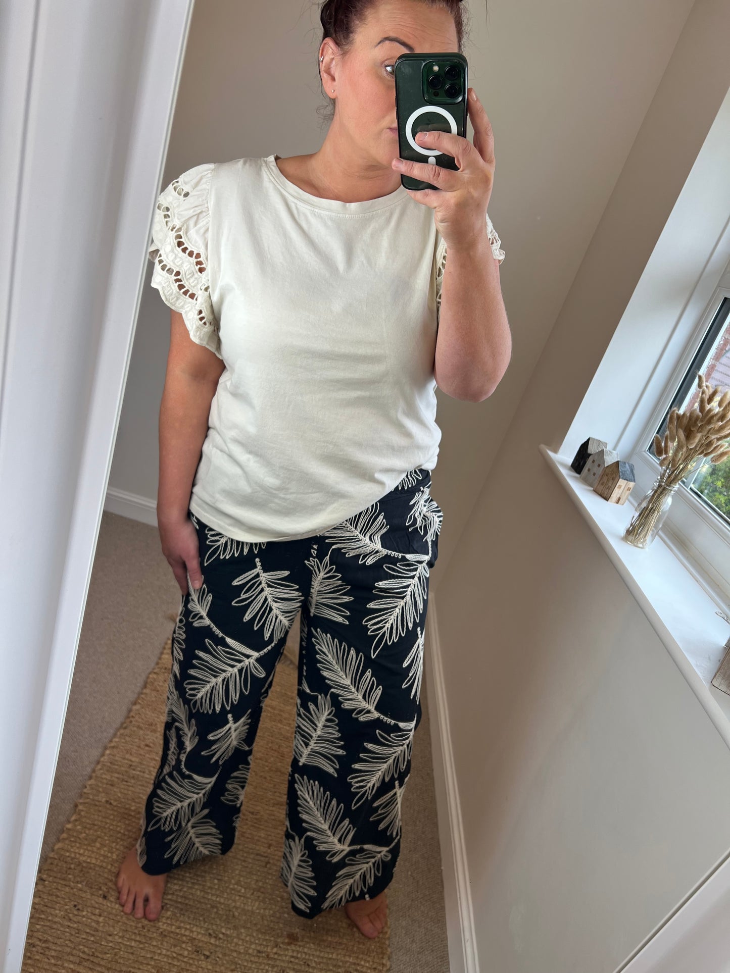 Embroidered Leaf Trousers - Black/Cream