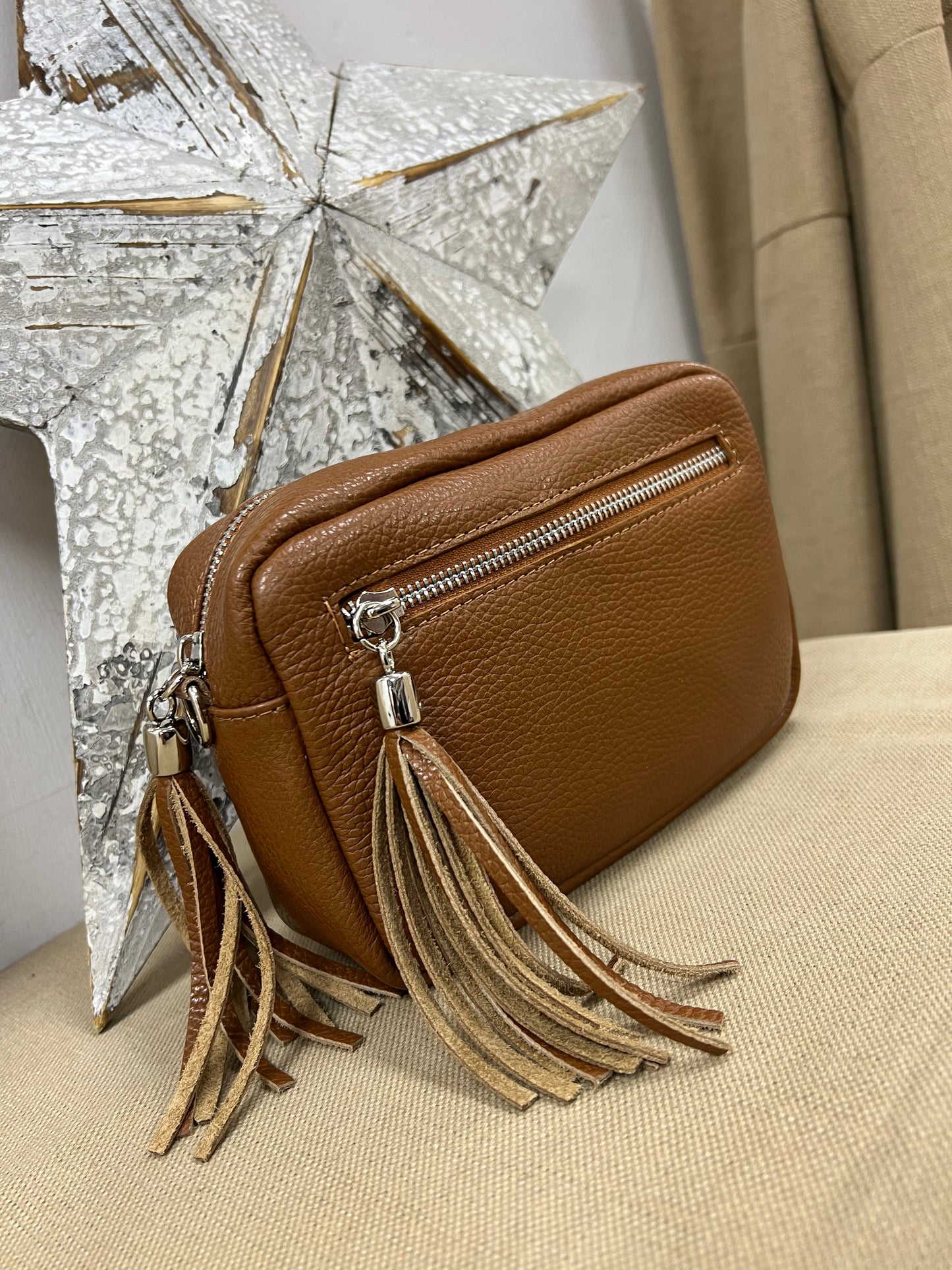 Leather Camera Bag - Dark Tan
