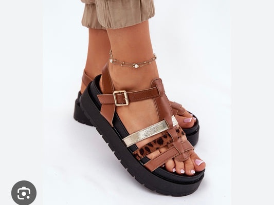Chunky Sandals - Tan
