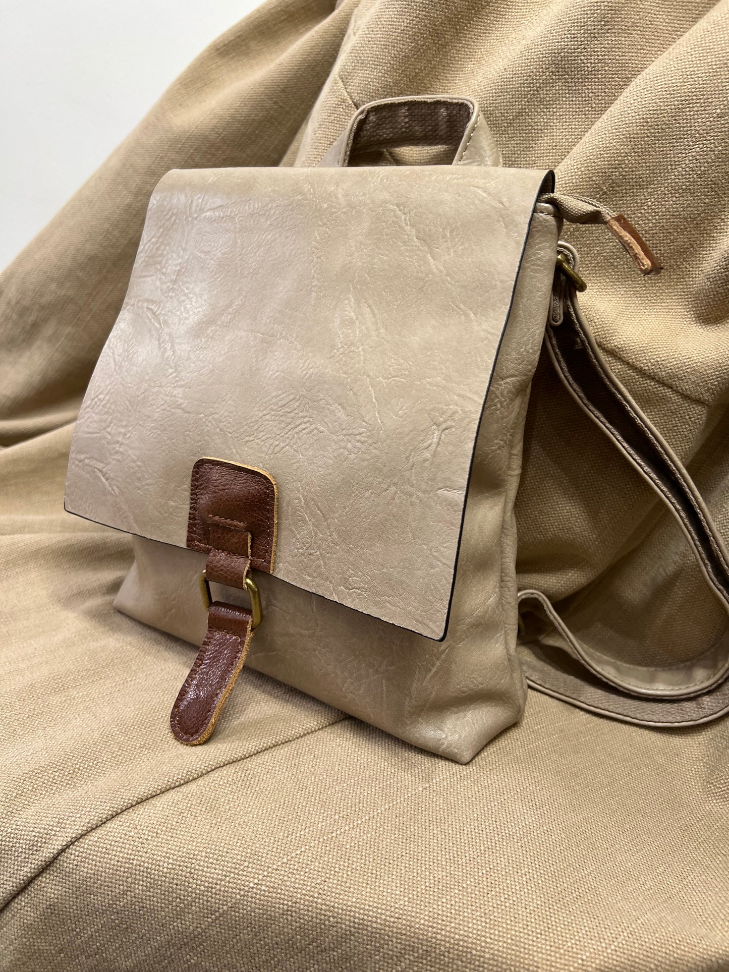Small Rucksack - Beige