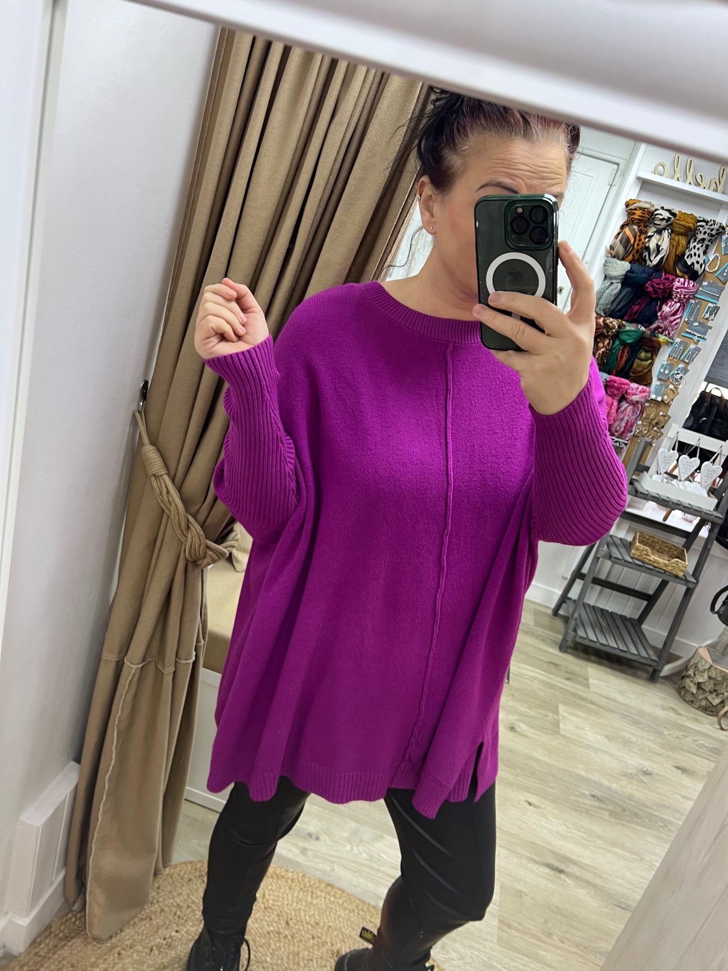 Round Neck Jumper - Magenta