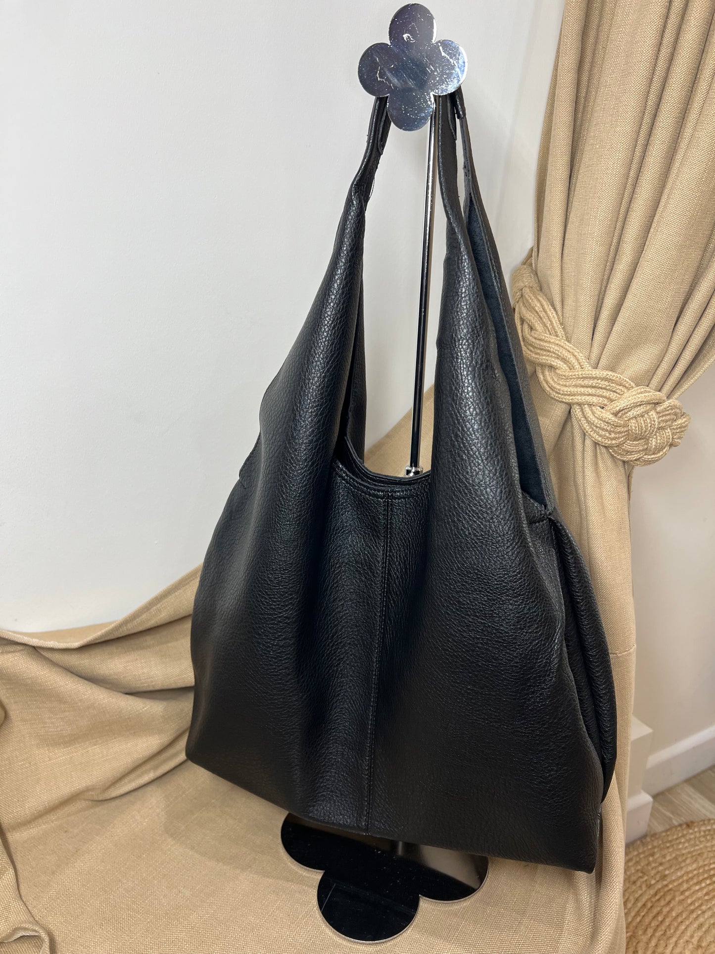 Slouch Hobo Bag - Black