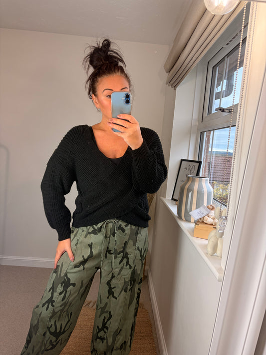 Chunky Knit Wrap Jumper - Black