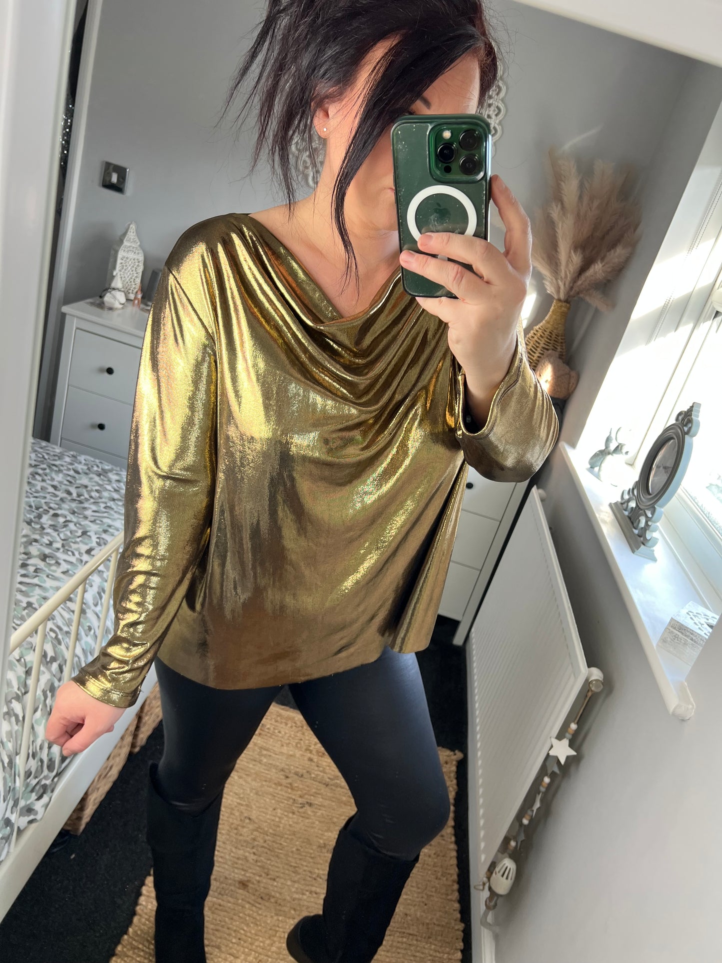 Metallic Scoop Neck Top - Gold