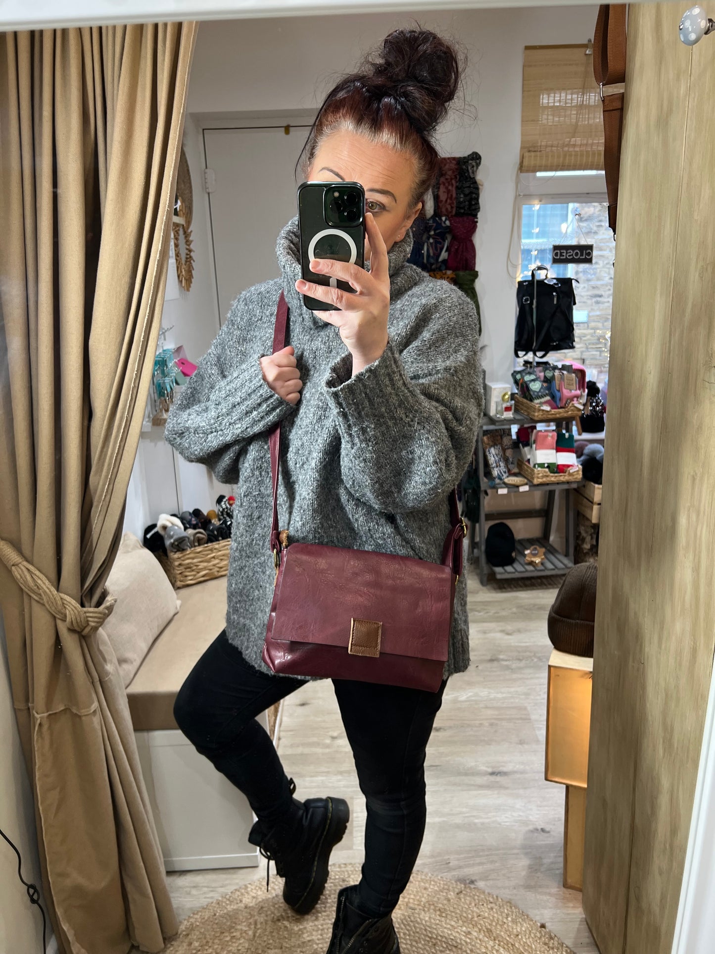 Double Compartment Crossbody Bag - Wine