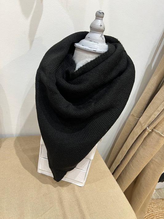 Handkerchief Triangle Scarf - Black Plain