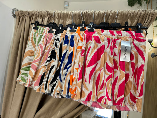 Plisse Print Shorts (2 sizes)