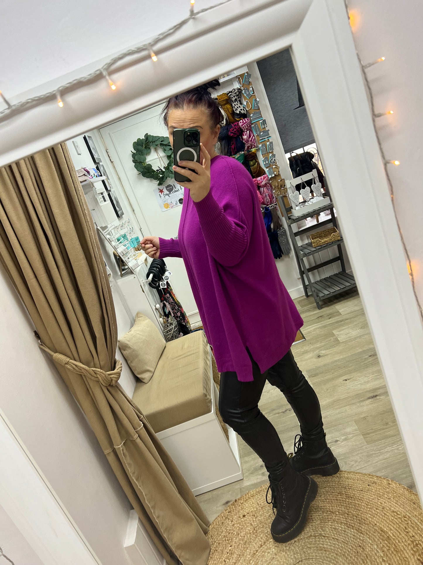 Round Neck Jumper - Magenta