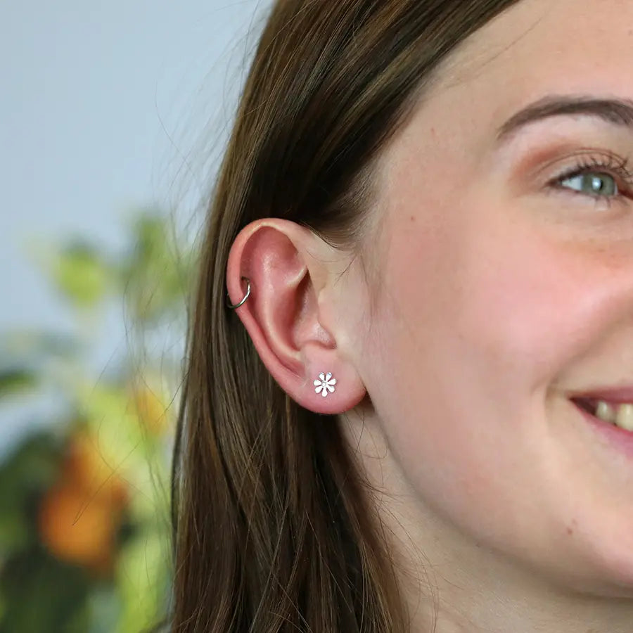 Peace of Mind - Sterling Silver Daisy Stud Earrings