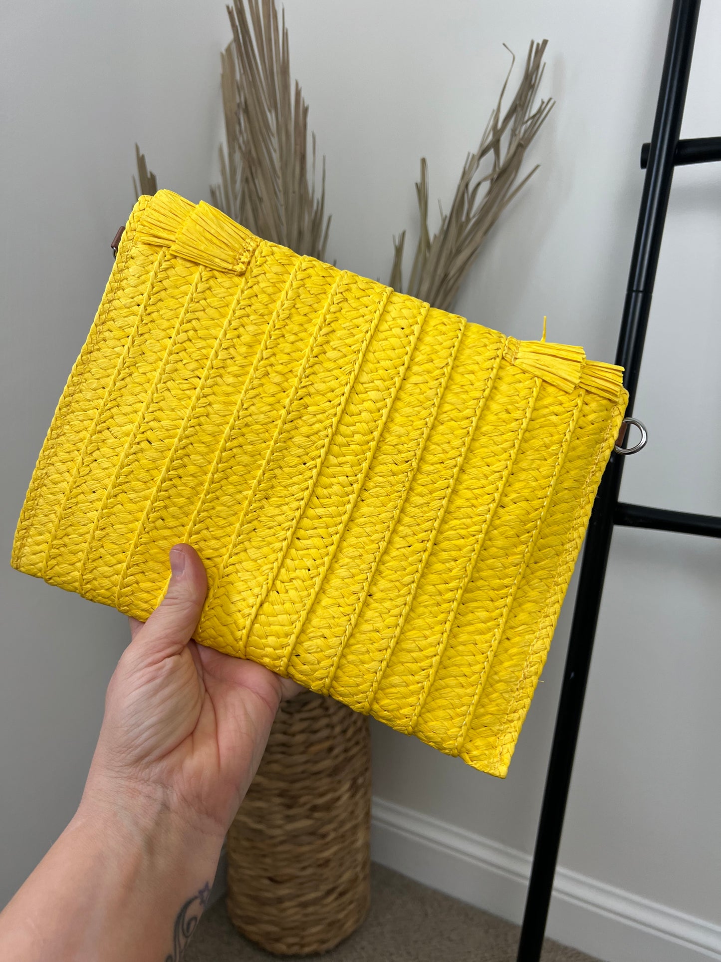 Straw Bag (Clutch/Crossbody) - Yellow