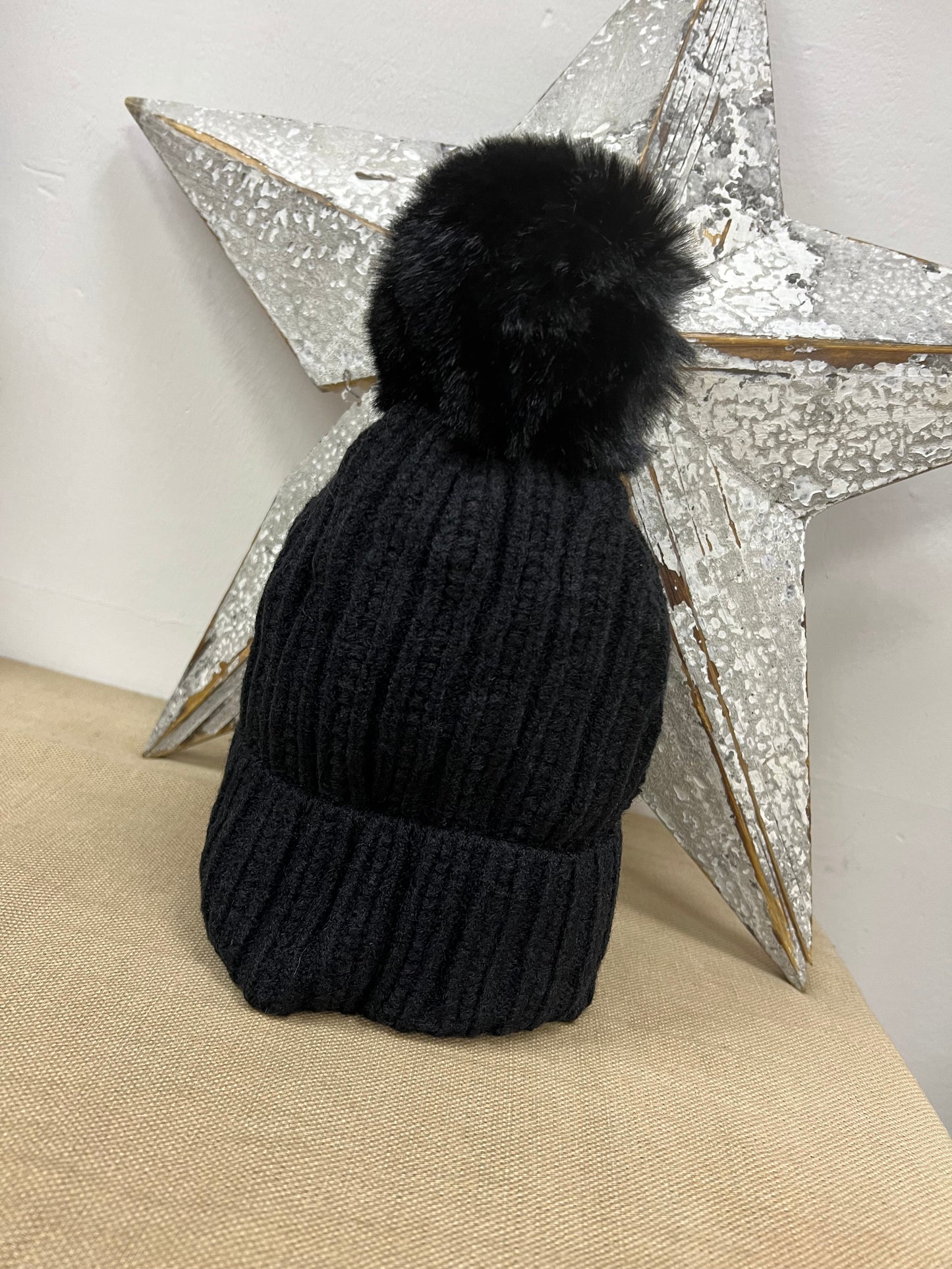 Fleece Lined Hat - Black