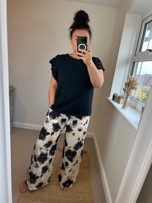 Flower Wide Leg Trousers - Black