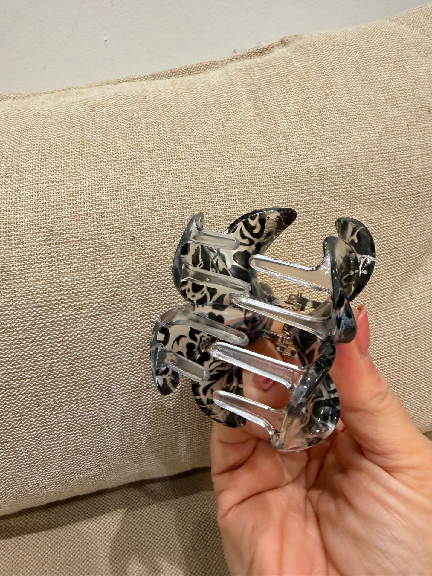 Claw Clip