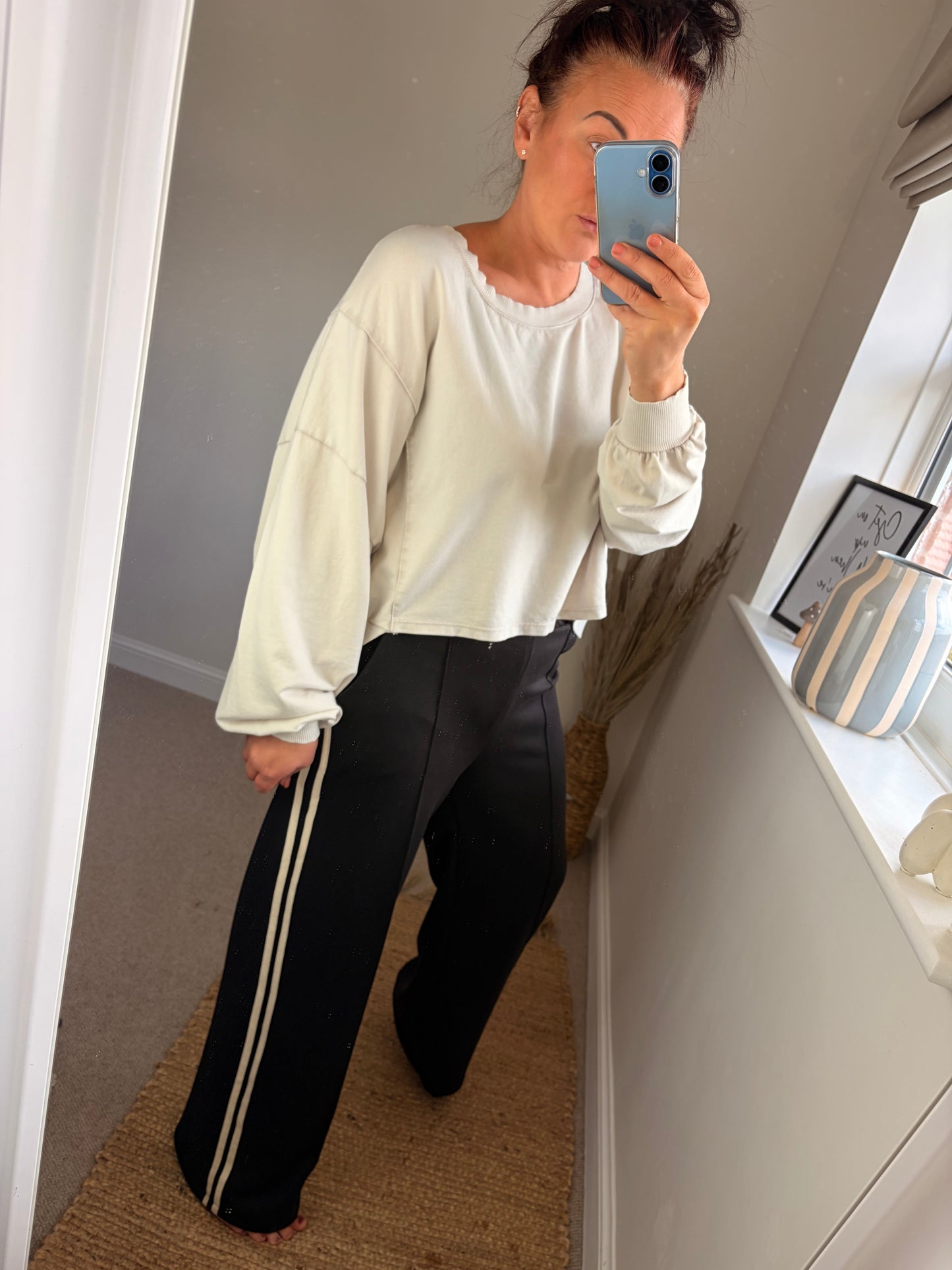 Stripe Seam Front Joggers - Black