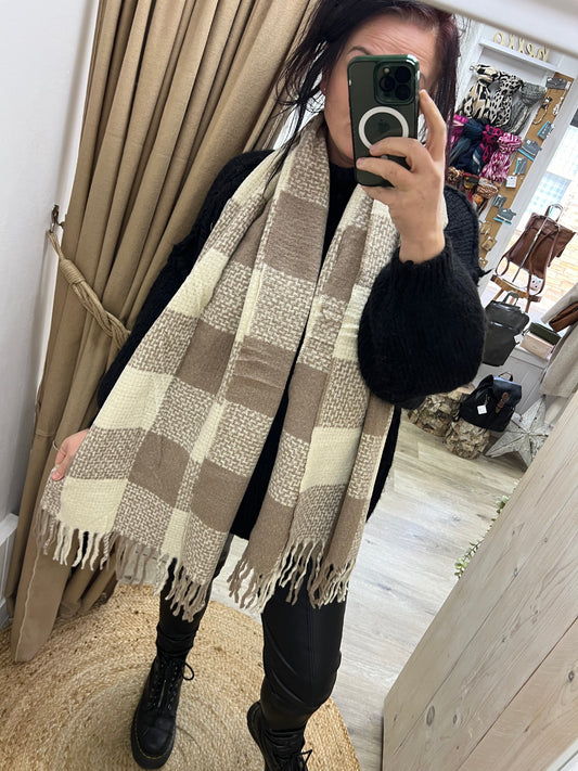 Chunky Checked Scarf - Beige/Cream