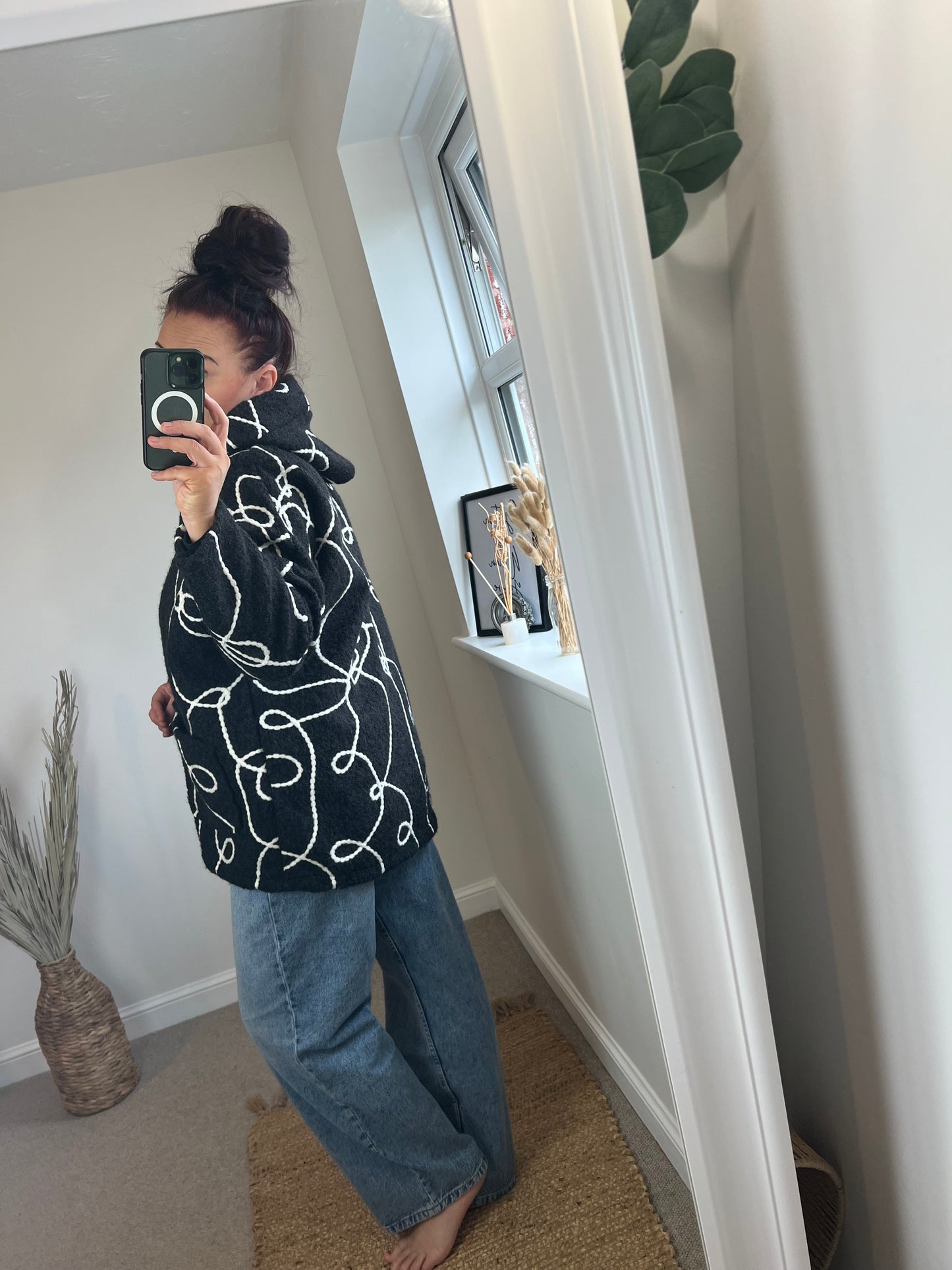Hooded Embroidered Jacket - Black