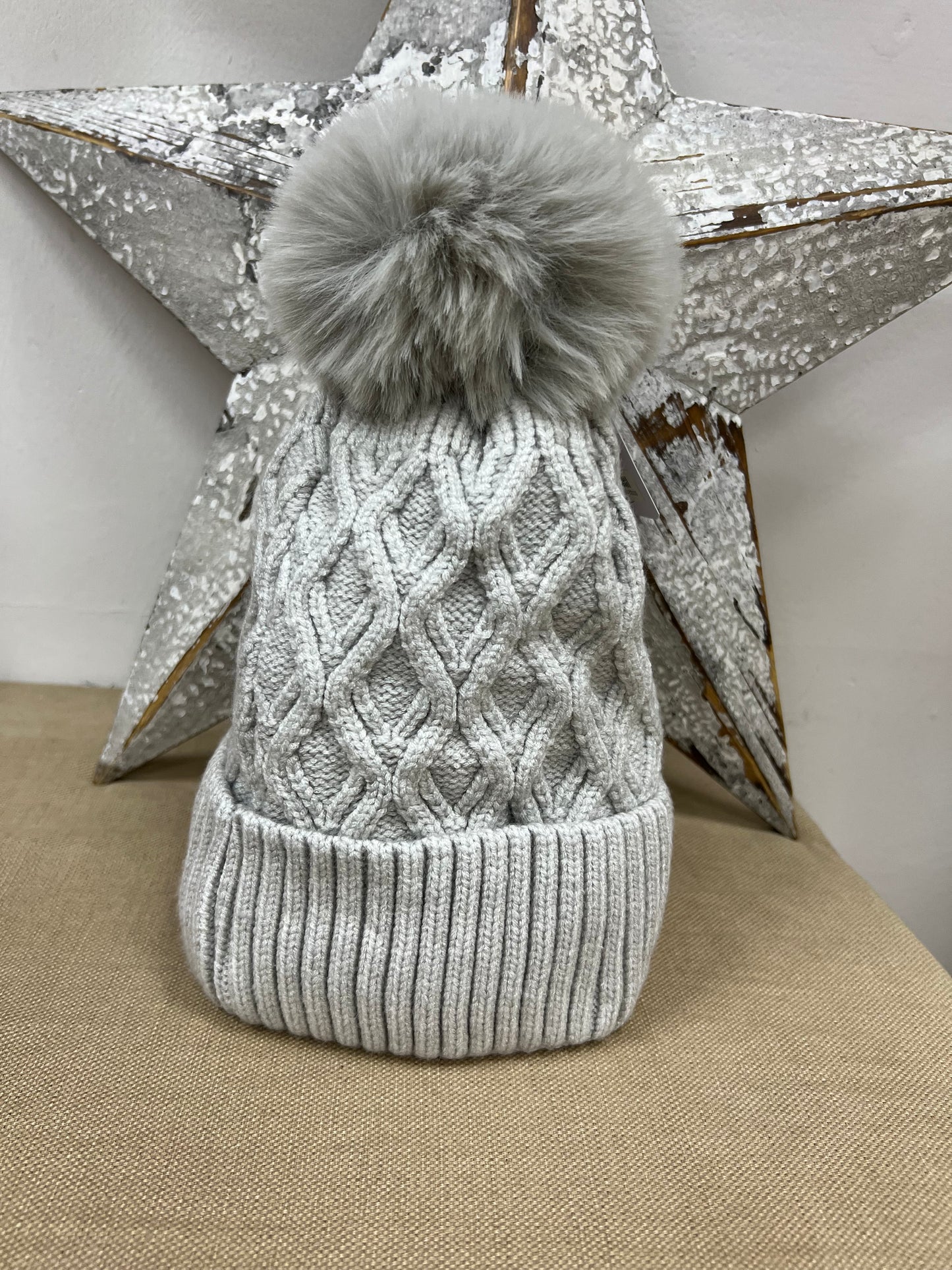 Fleece Lined Hat - Pale Grey