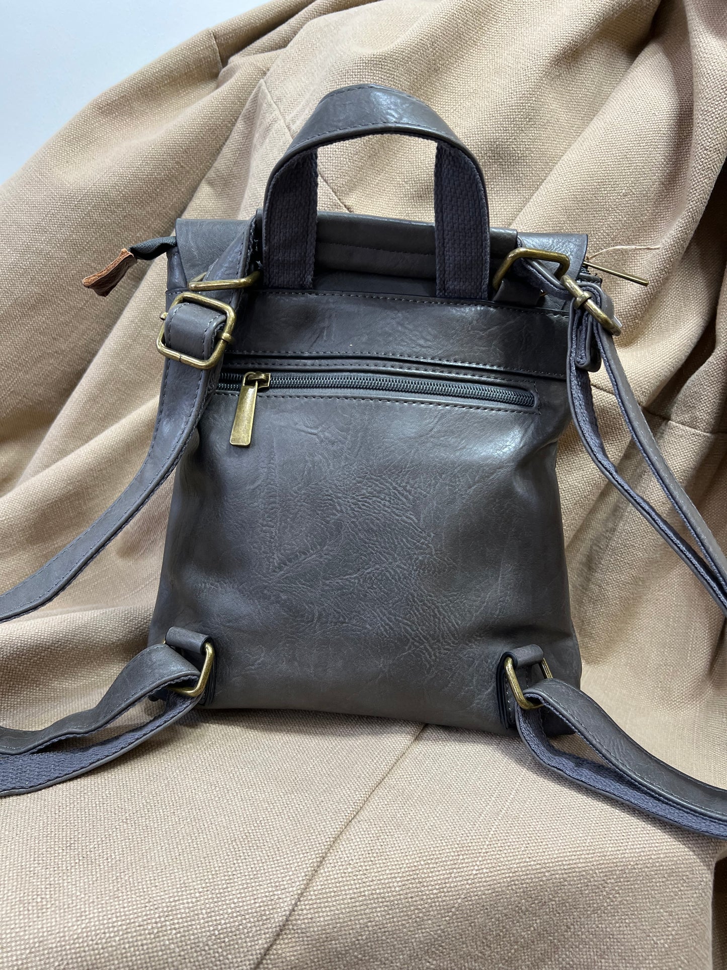 Small Rucksack - Grey
