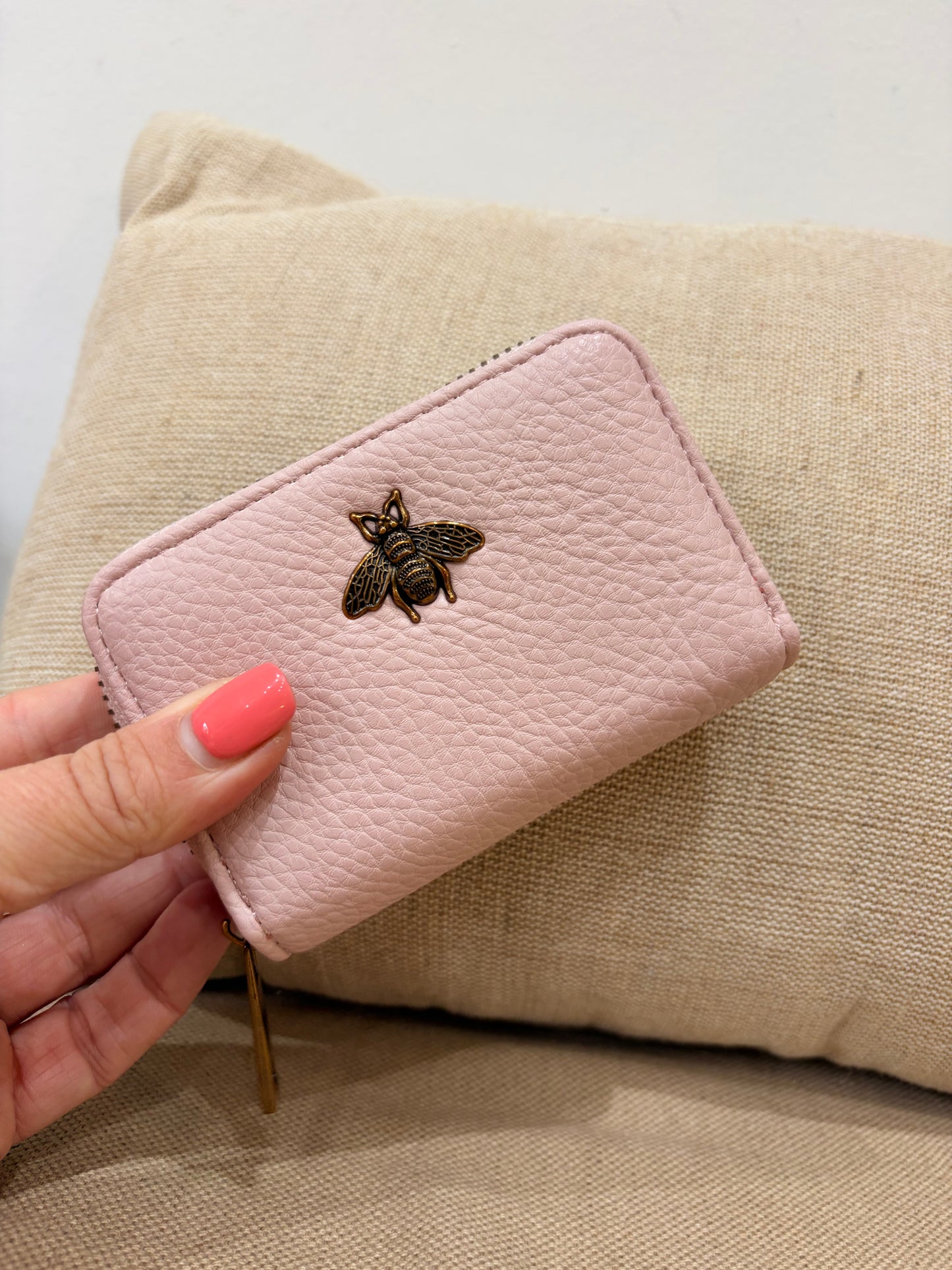 Bee Cardholder - Light Pink