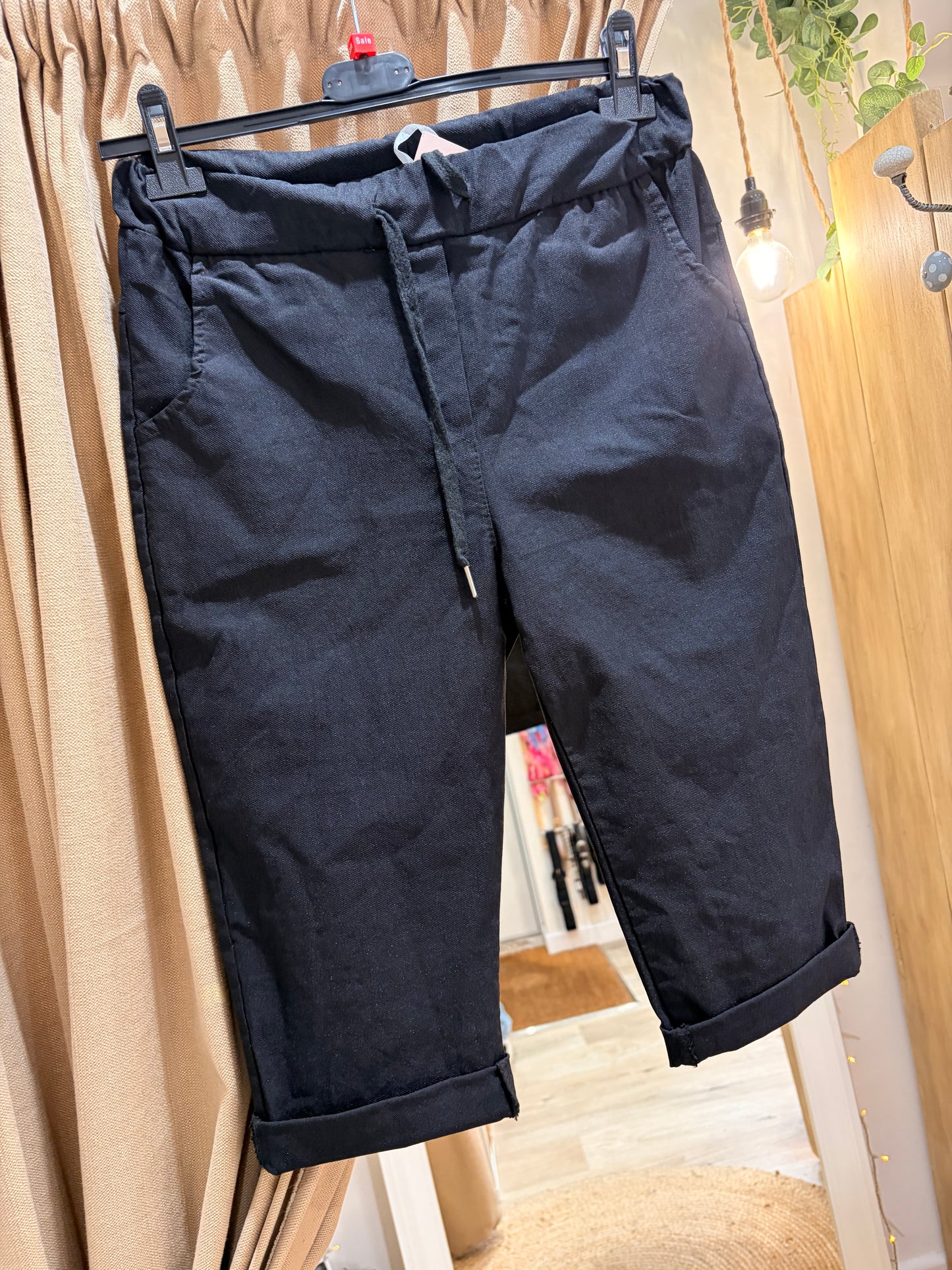 Magic Knee Length Shorts - Black