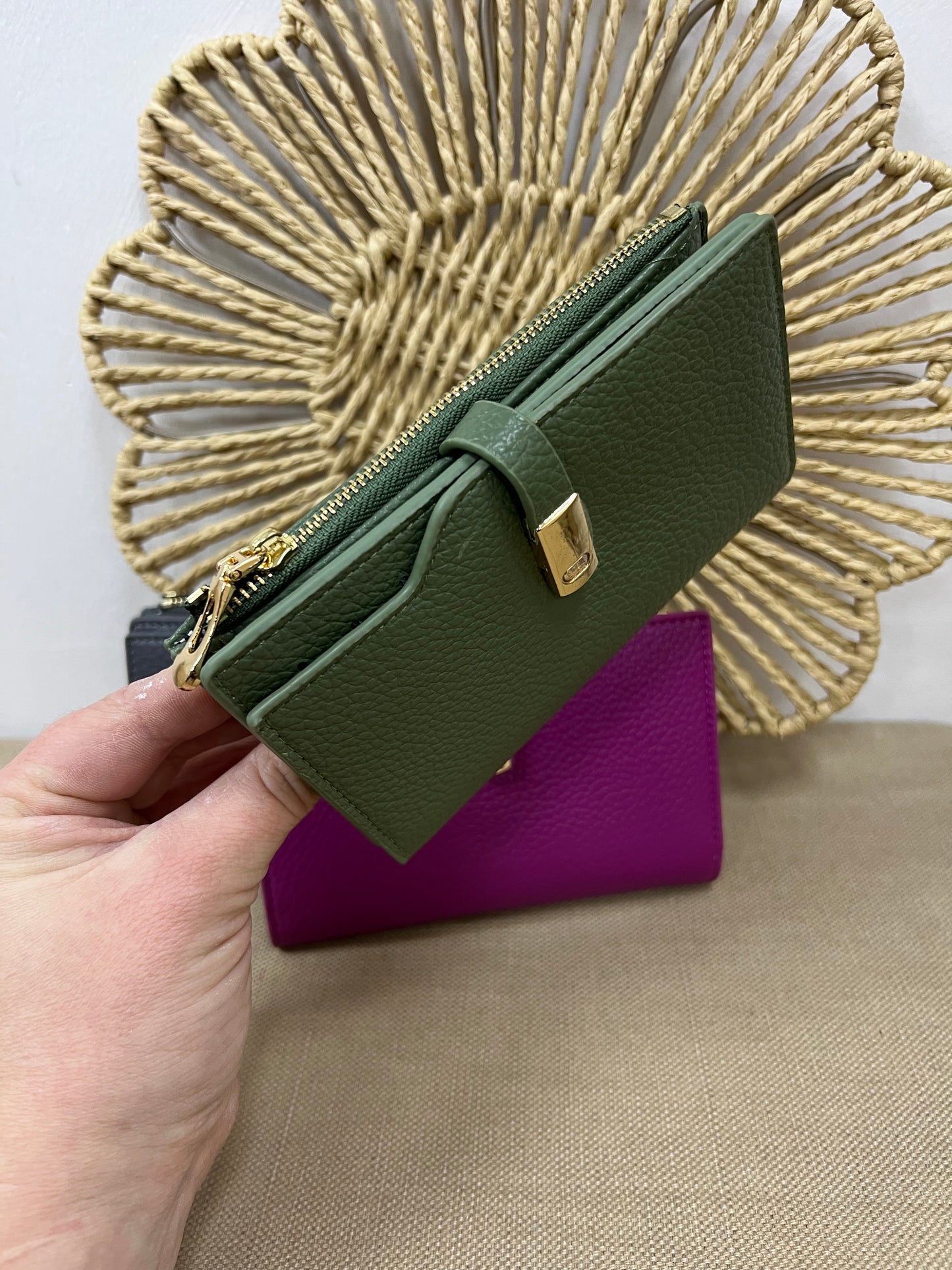 Multi Compartment Purse - Sage