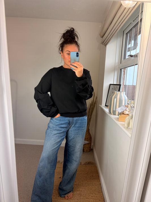 Ruched Sleeve Sweatshirt - Black