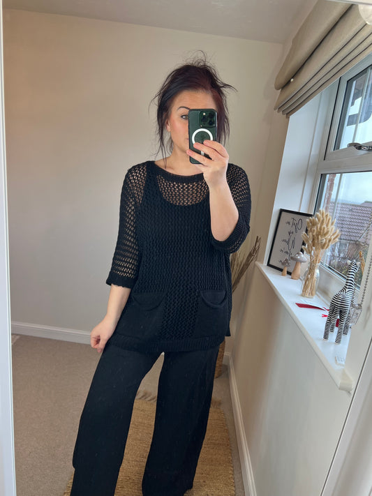 Crochet Pocket Top - Black