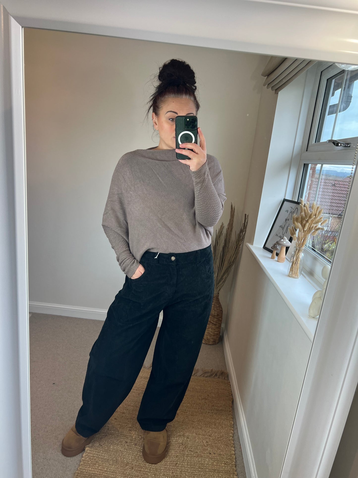 Barrel Leg Chunky Cord Trousers - Black