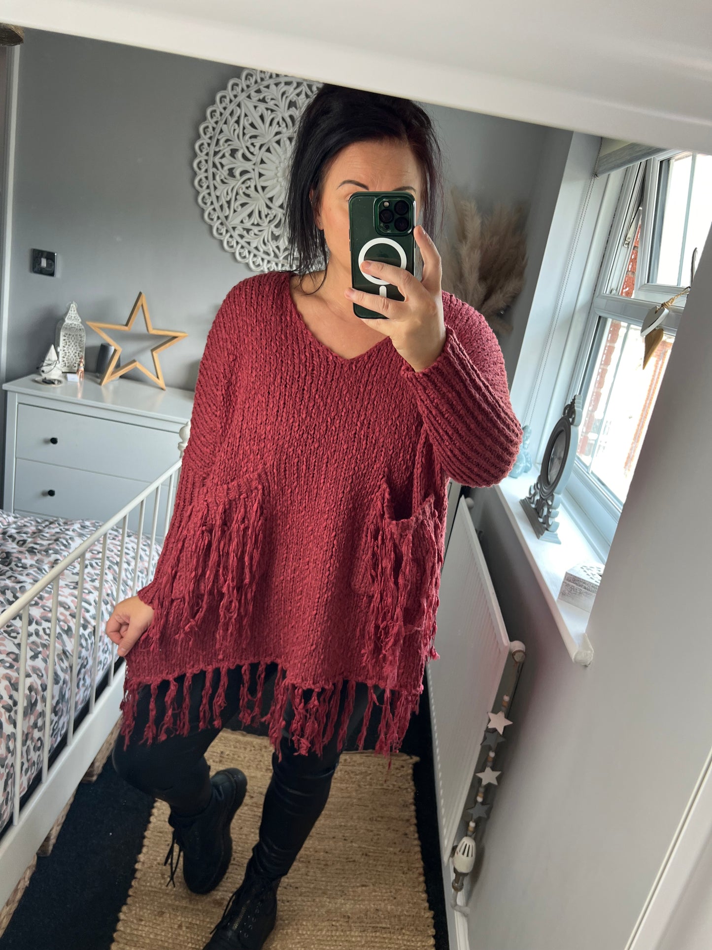 Chunky Knit Tassel Jumper - Raspberry