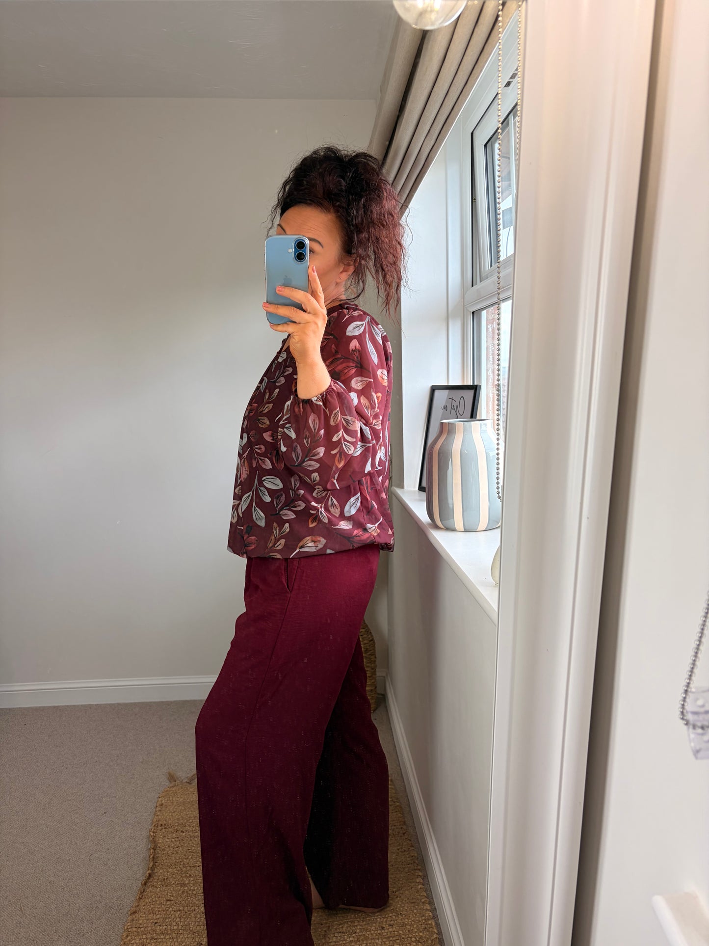 Bubble Hem Leaf Top - Wine