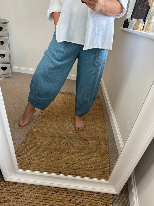 Crinkle Cotton Cropped Trousers - Blue