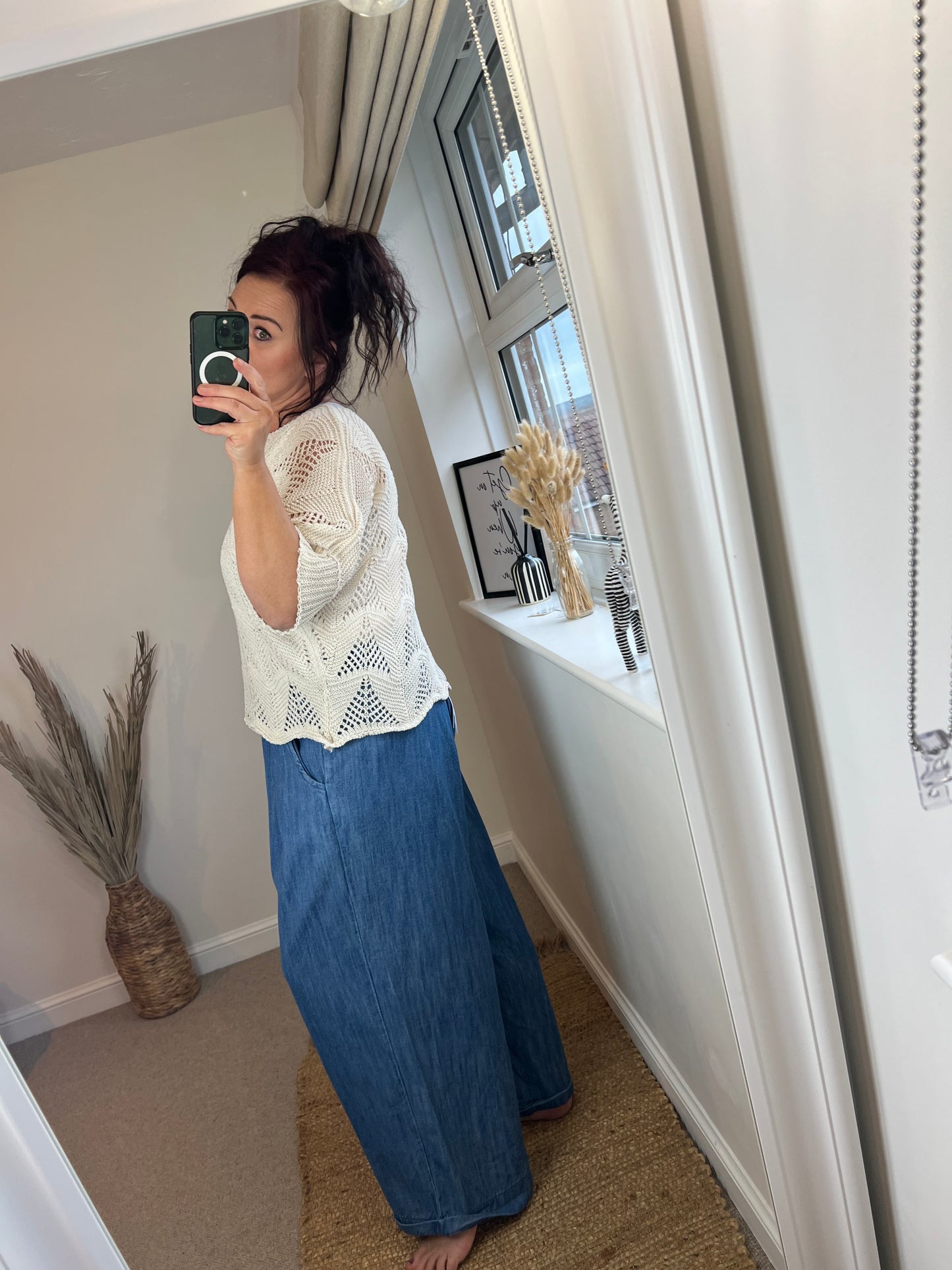 Scalloped Edge Crochet Top - Cream