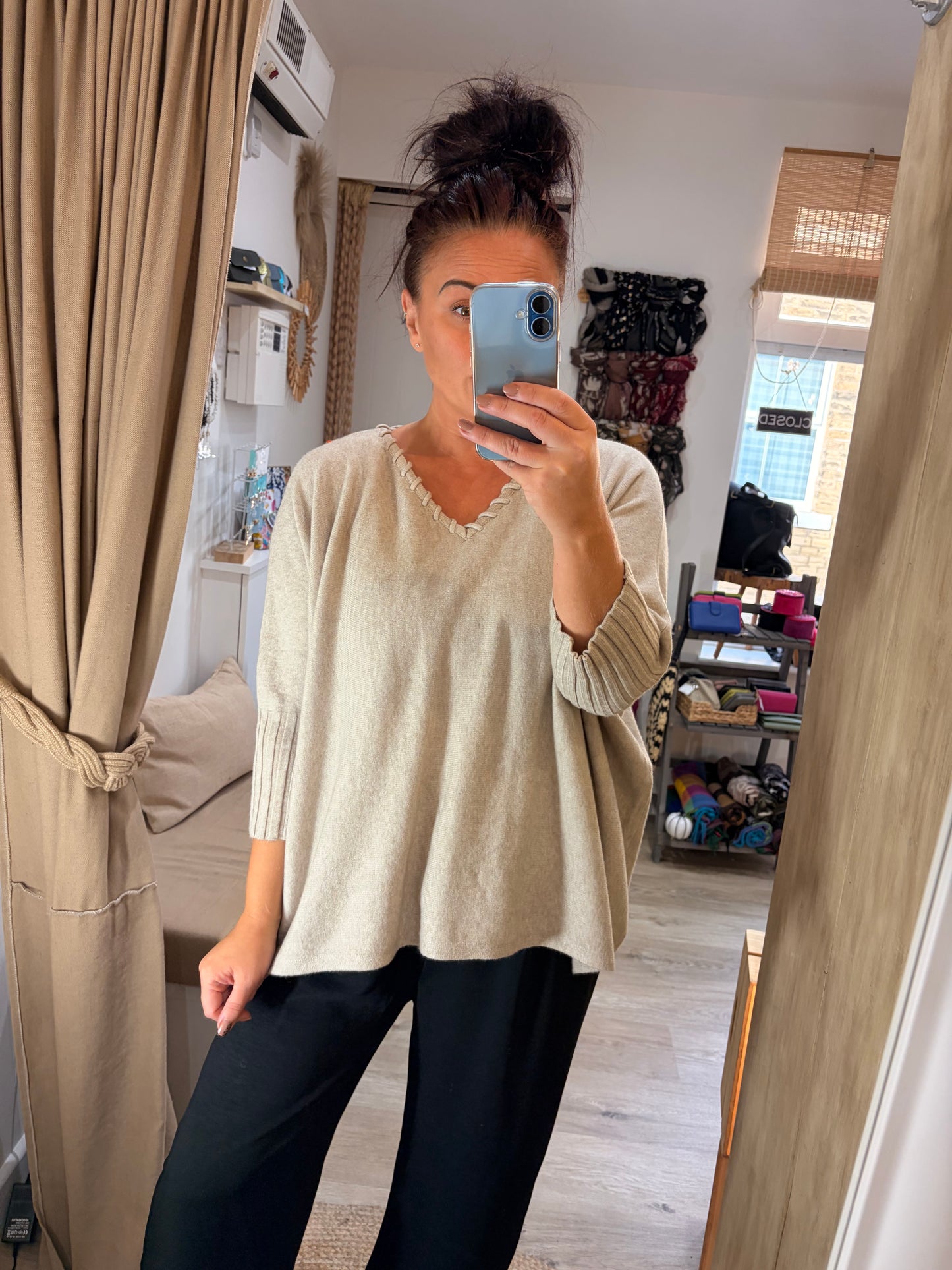 V Neck Stitch Jumper - Beige