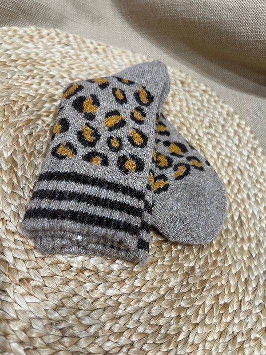 Cashmere Blend Cuffed Socks - Beige