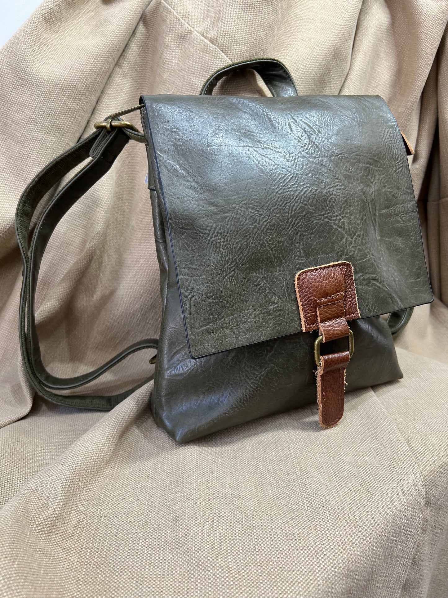 Small Rucksack - Khaki