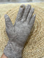 Cable Gloves with Touch Screen Finger - Oatmeal