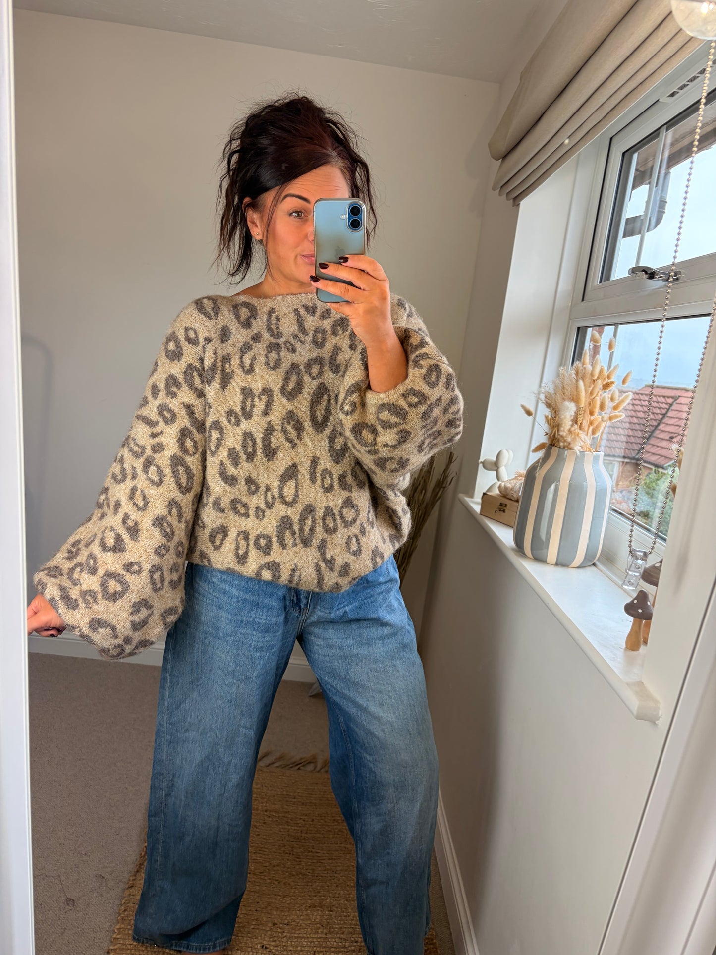 Slouch Oversize Leopard Jumper - Beige
